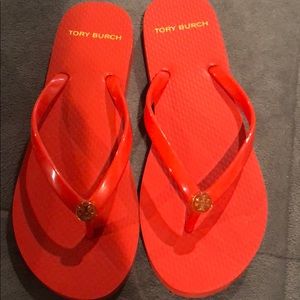 Tory burch flip flops
